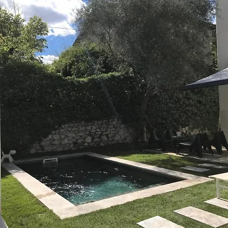 Maison En Centre De Avec Piscine Villa Nîmes