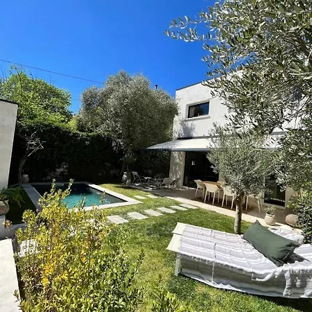 Maison En Centre De Avec Piscine *